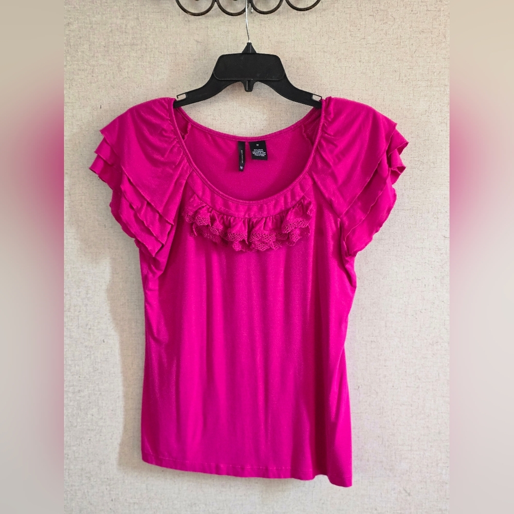 New Directions Fuchsia Ruffled Blouse - Size M